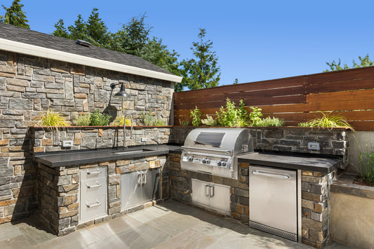 Improve your Outdoor Kitchen with these appliances
