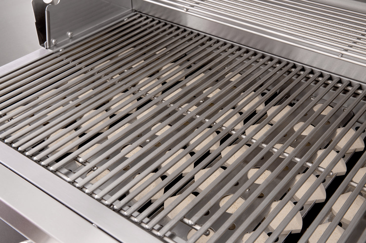 Summerset Sizzler 40 Inch Natural Gas Grill