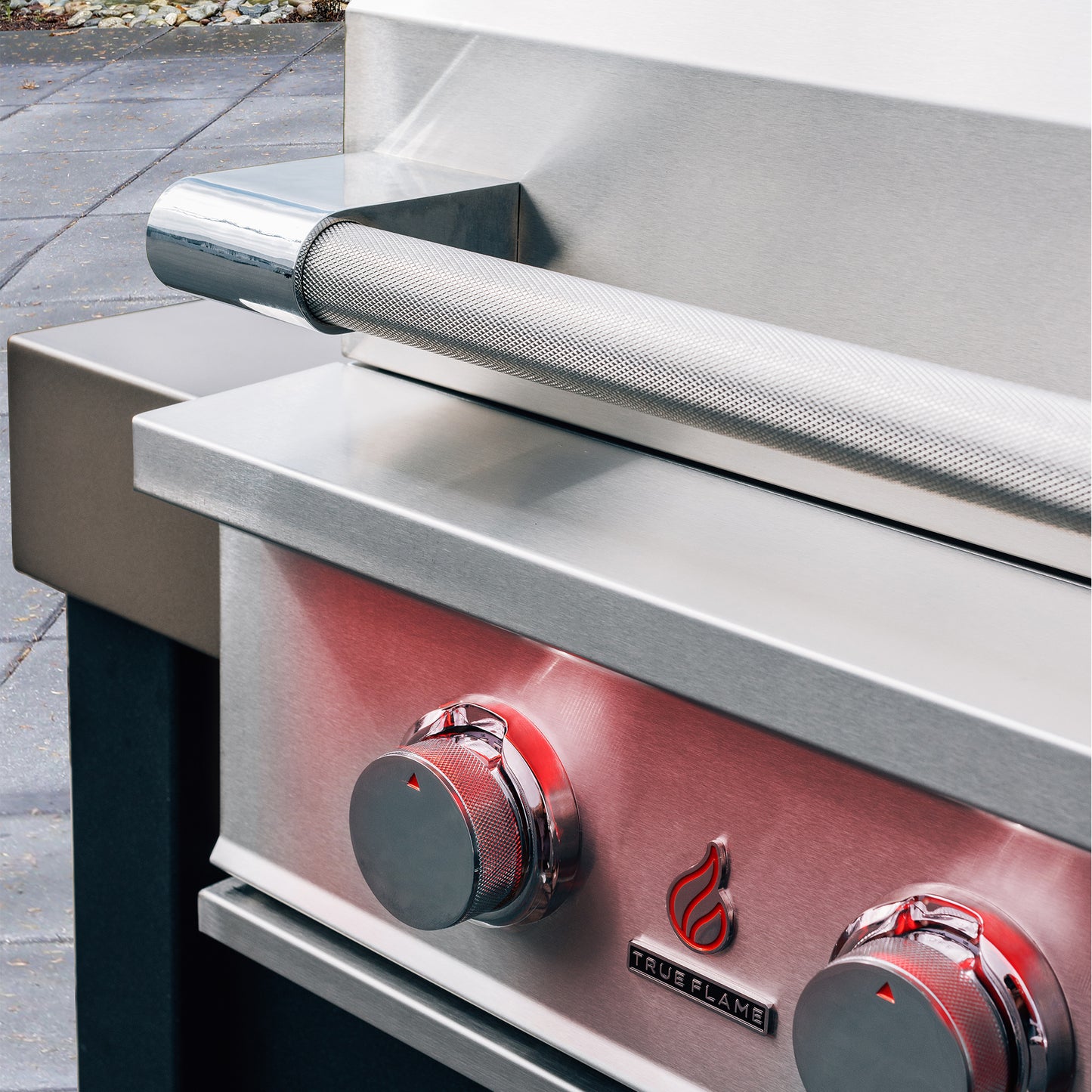 True Flame 32 Inch Built-In Natural Gas Grill