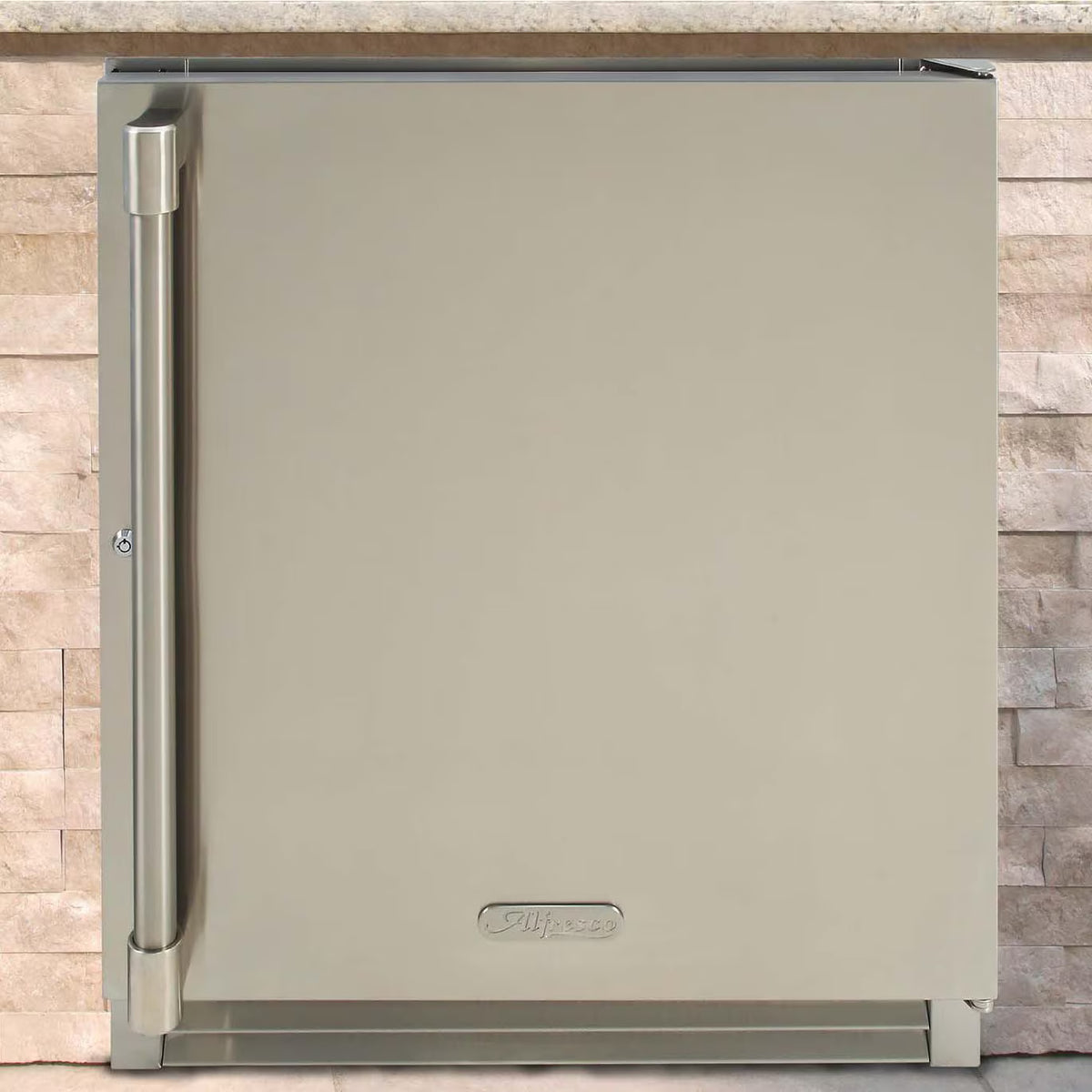 Alfresco PolarCore 28-in 6.77 Cu. Ft. Outdoor Refrigerator