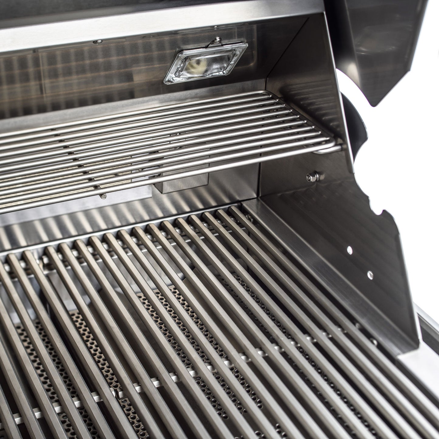 Blaze Professional 44-Inch 4 Burner Built-In Natural Gas Grill