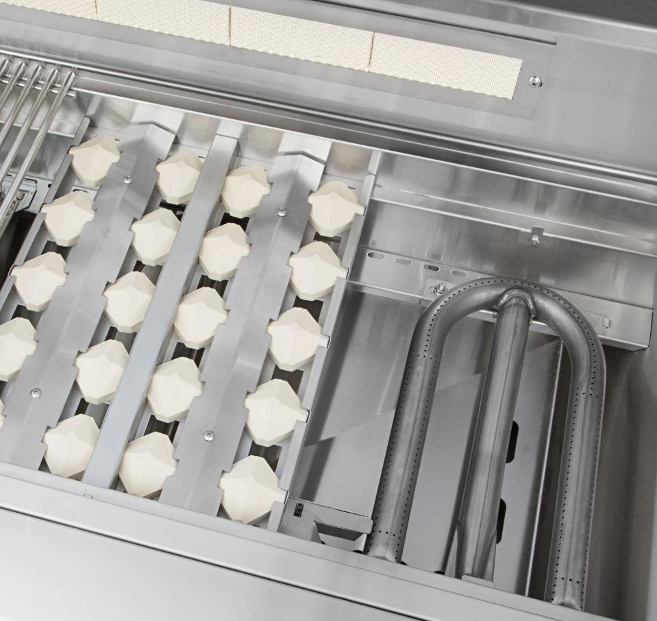 Delta Heat 32 Inch Propane Grill on Cart with Interior Lights