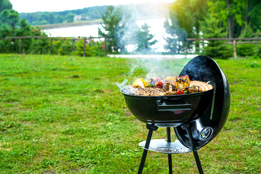 Comparing Charcoal Grills to Gas Grills