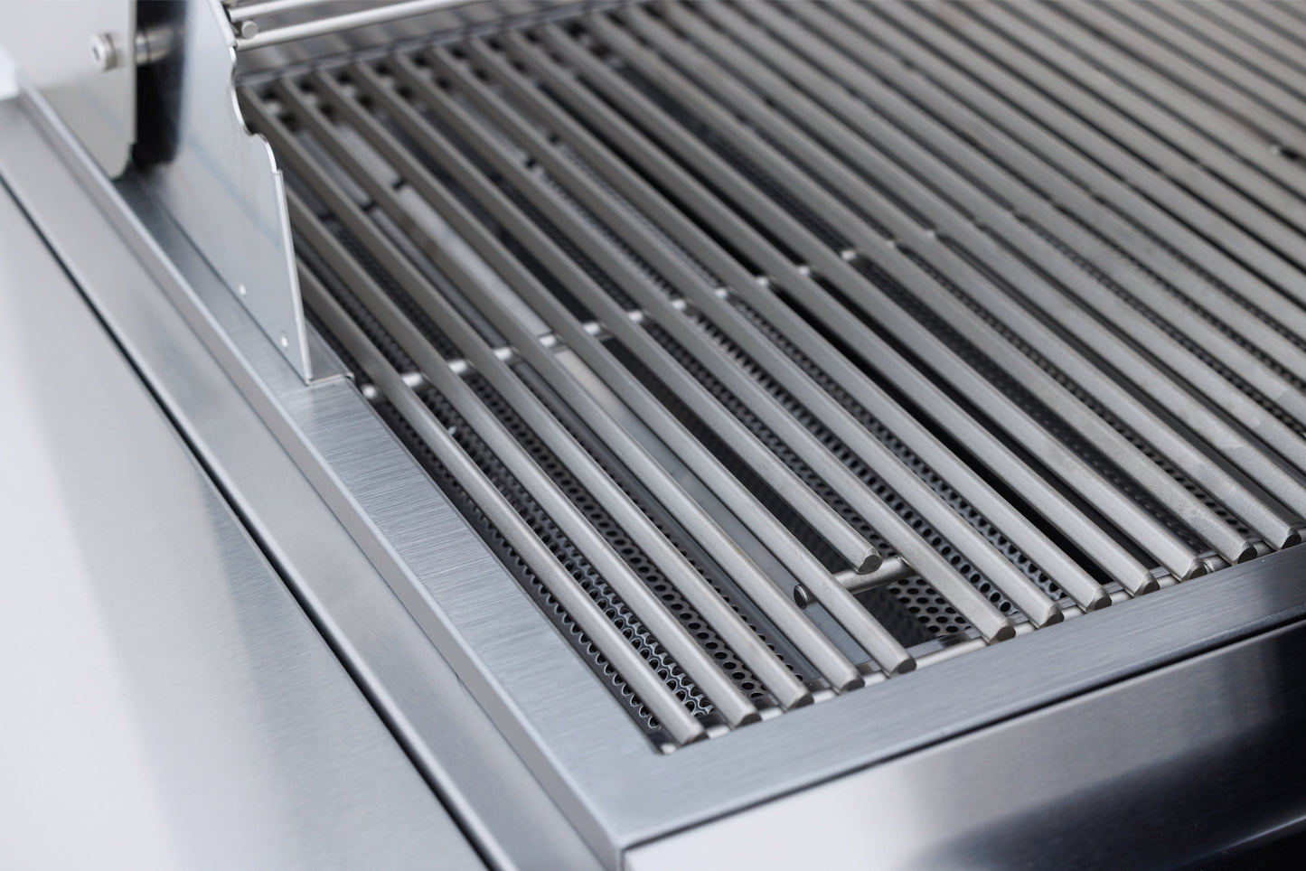 Blaze BCM 32 Inch Natural Gas Grill