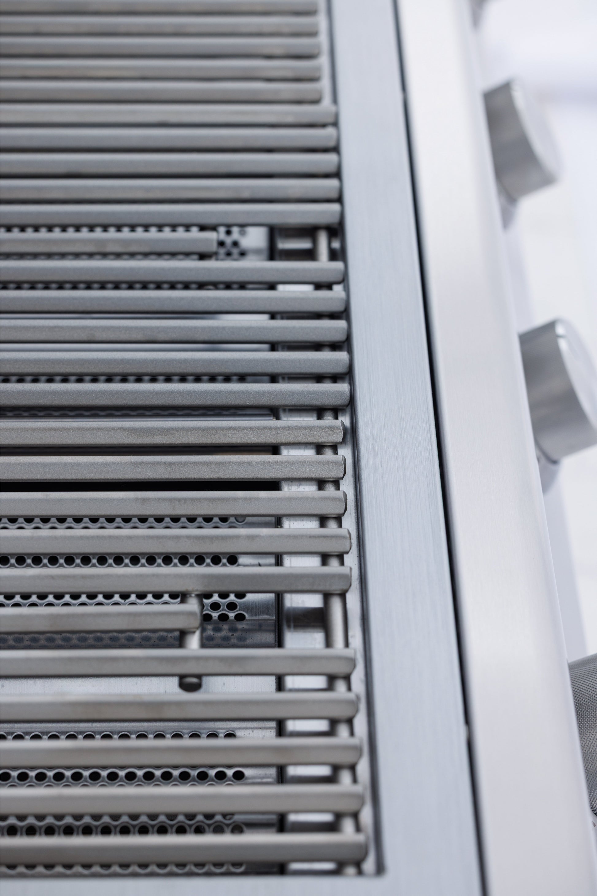 Blaze BCM 32 Inch Natural Gas Grill