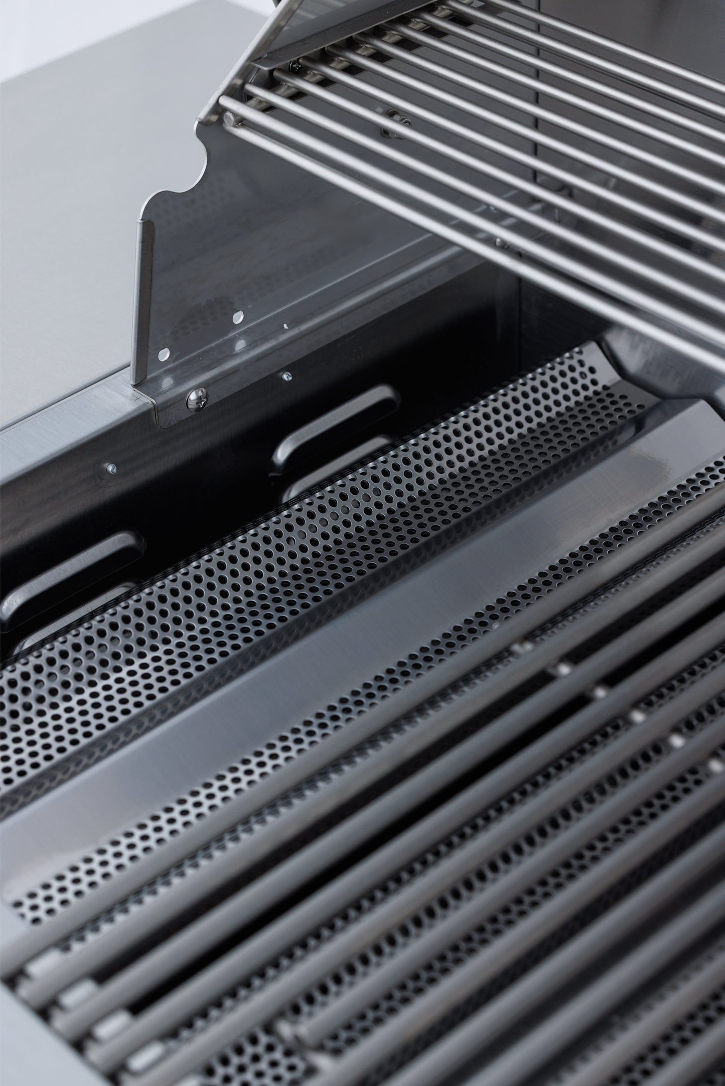 Blaze BCM 32 Inch Natural Gas Grill