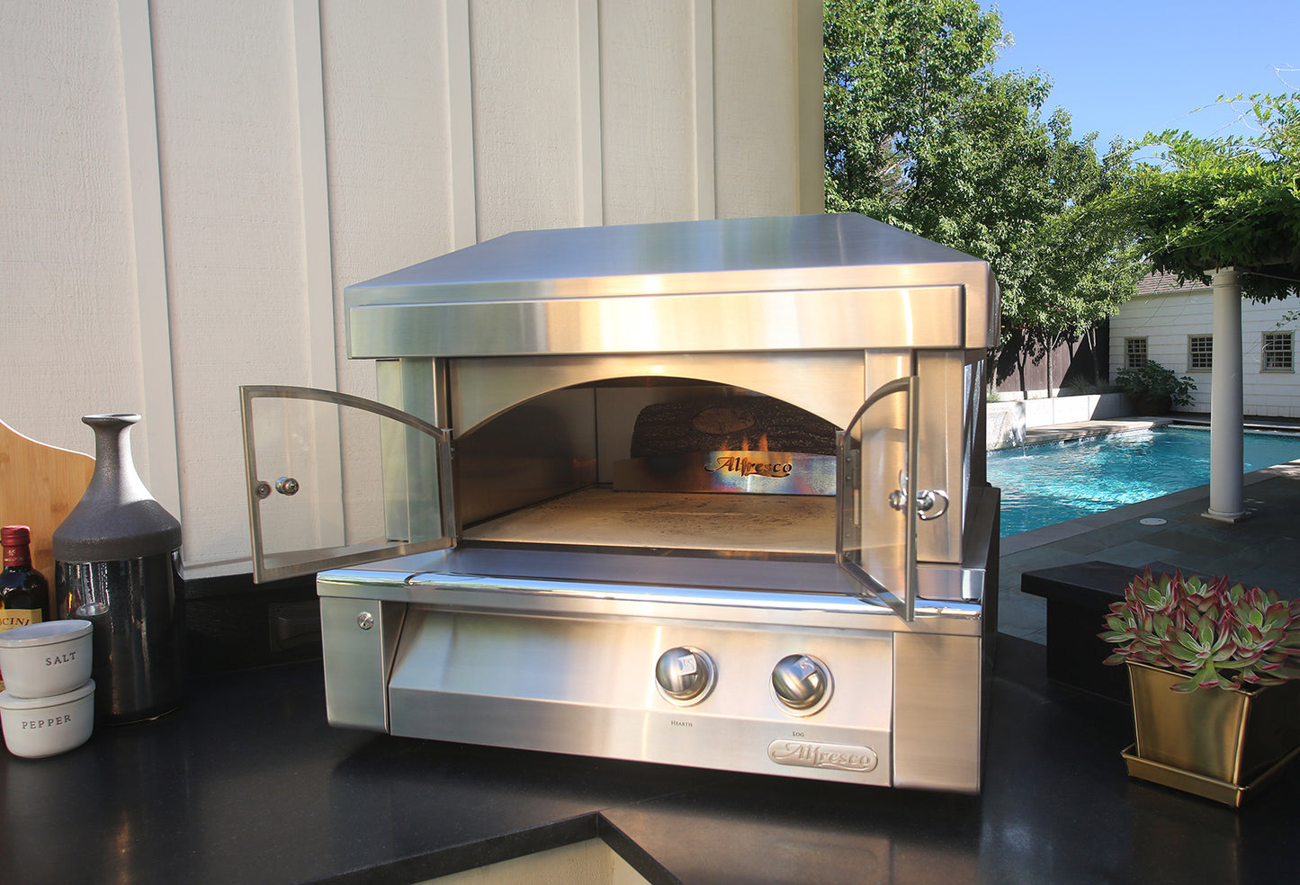 Alfresco 30 Inch Propane Gas Countertop Pizza Oven Plus