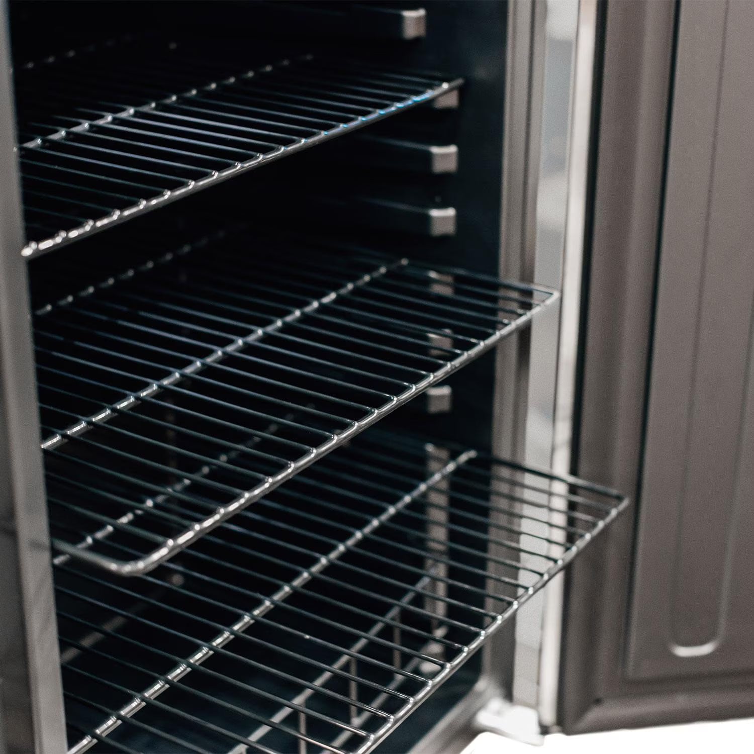 Summerset 22 Inch Compact Refrigerator
