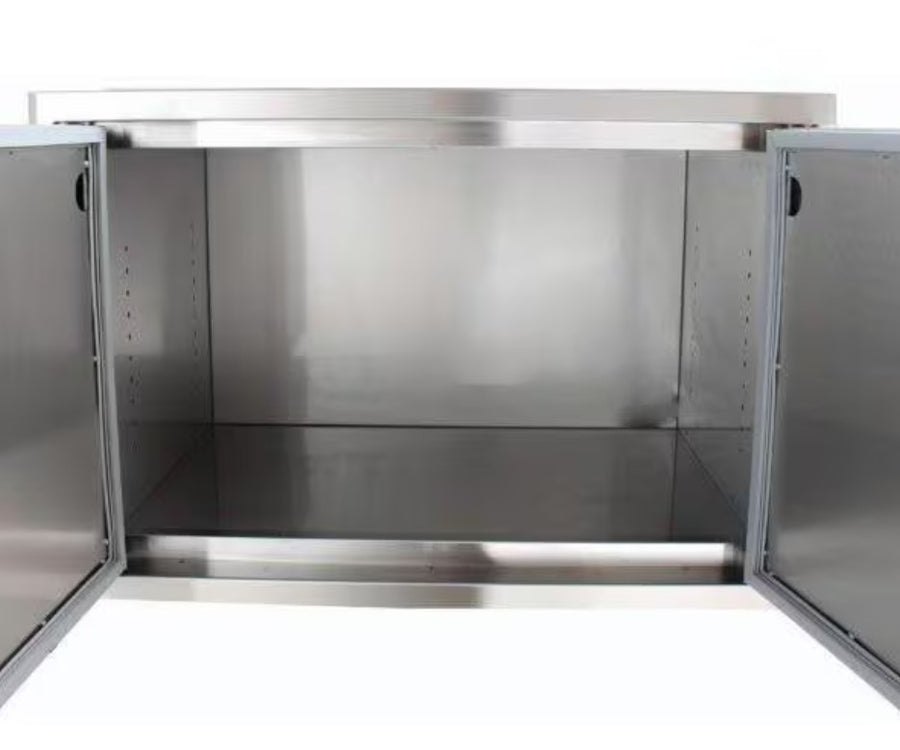 Blaze 32-Inch Sealed Dry Storage Pantry w/ Shelf